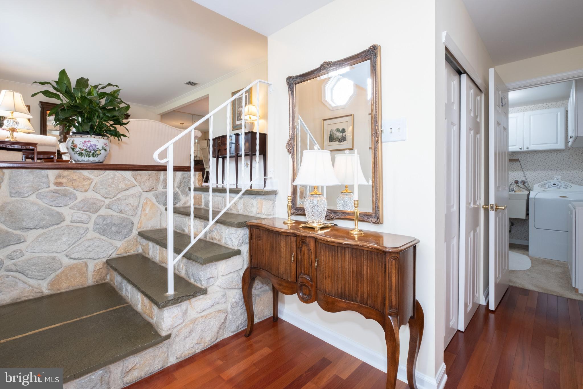 1226 Mallard Road West Chester, PA 19382 - Photo 5 of 26 Foyer