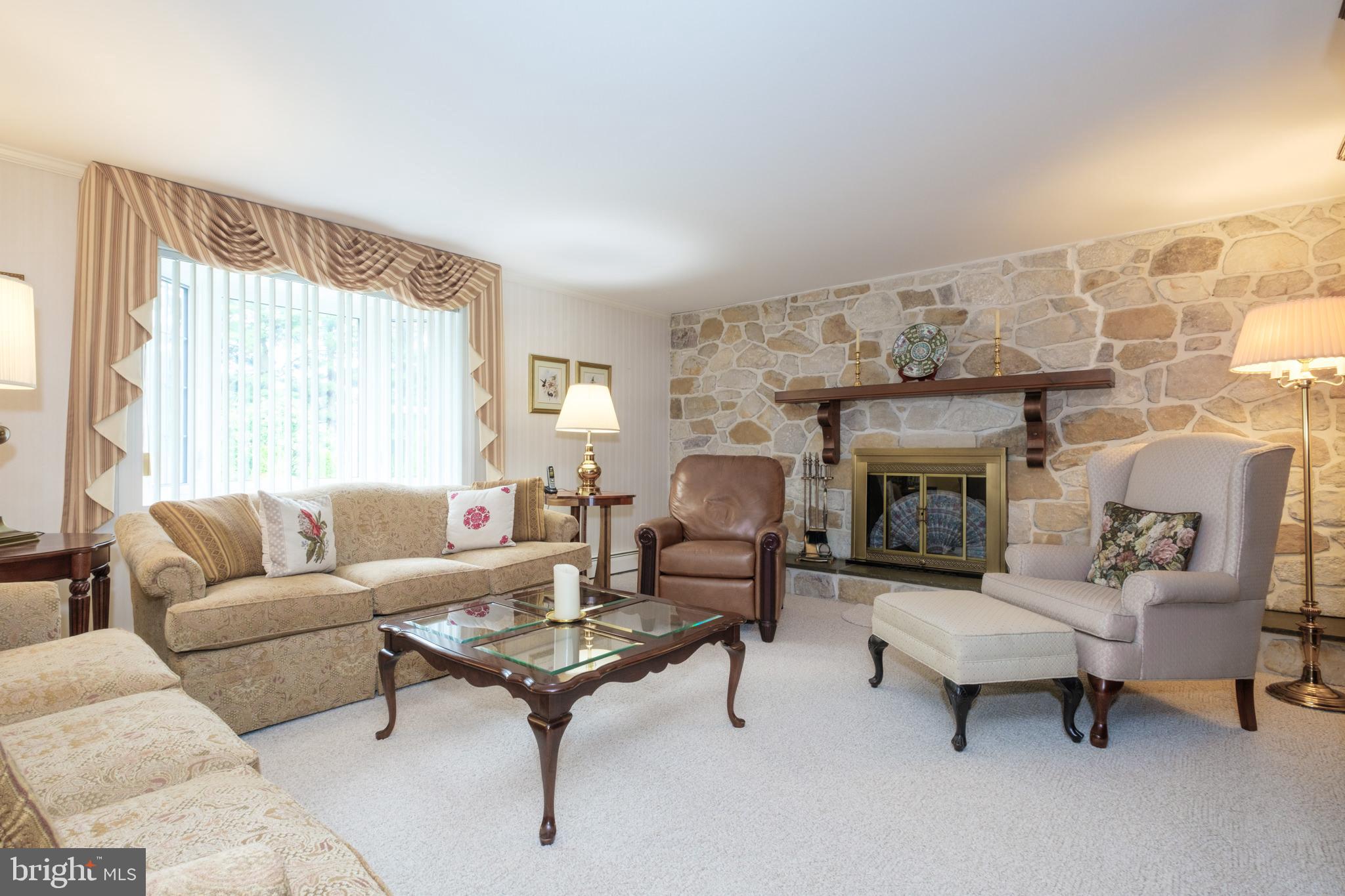 1226 Mallard Road West Chester, PA 19382 - Photo 6 of 26 Family Room