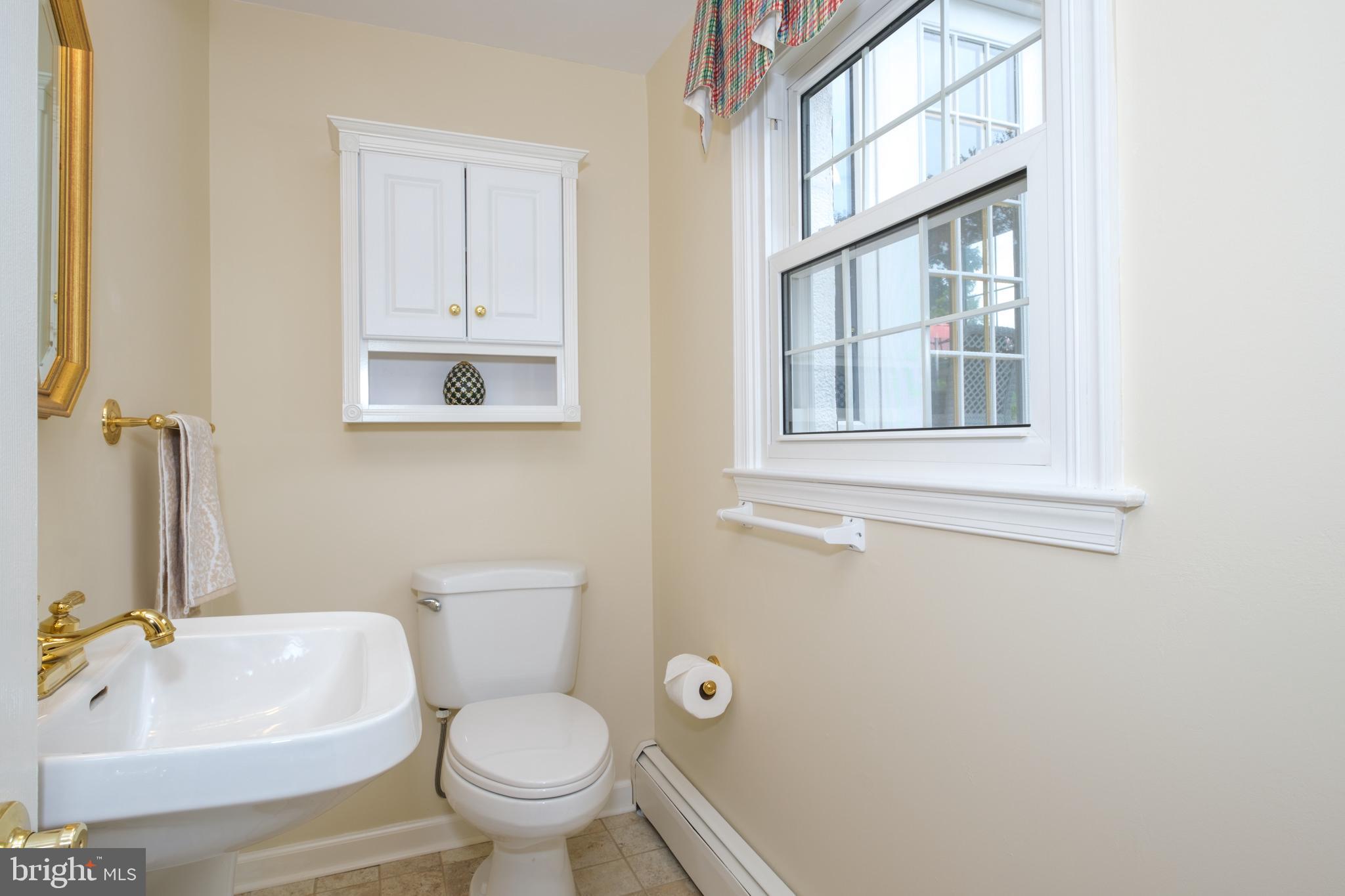 1226 Mallard Road West Chester, PA 19382 - Photo 8 of 26 Half Bath