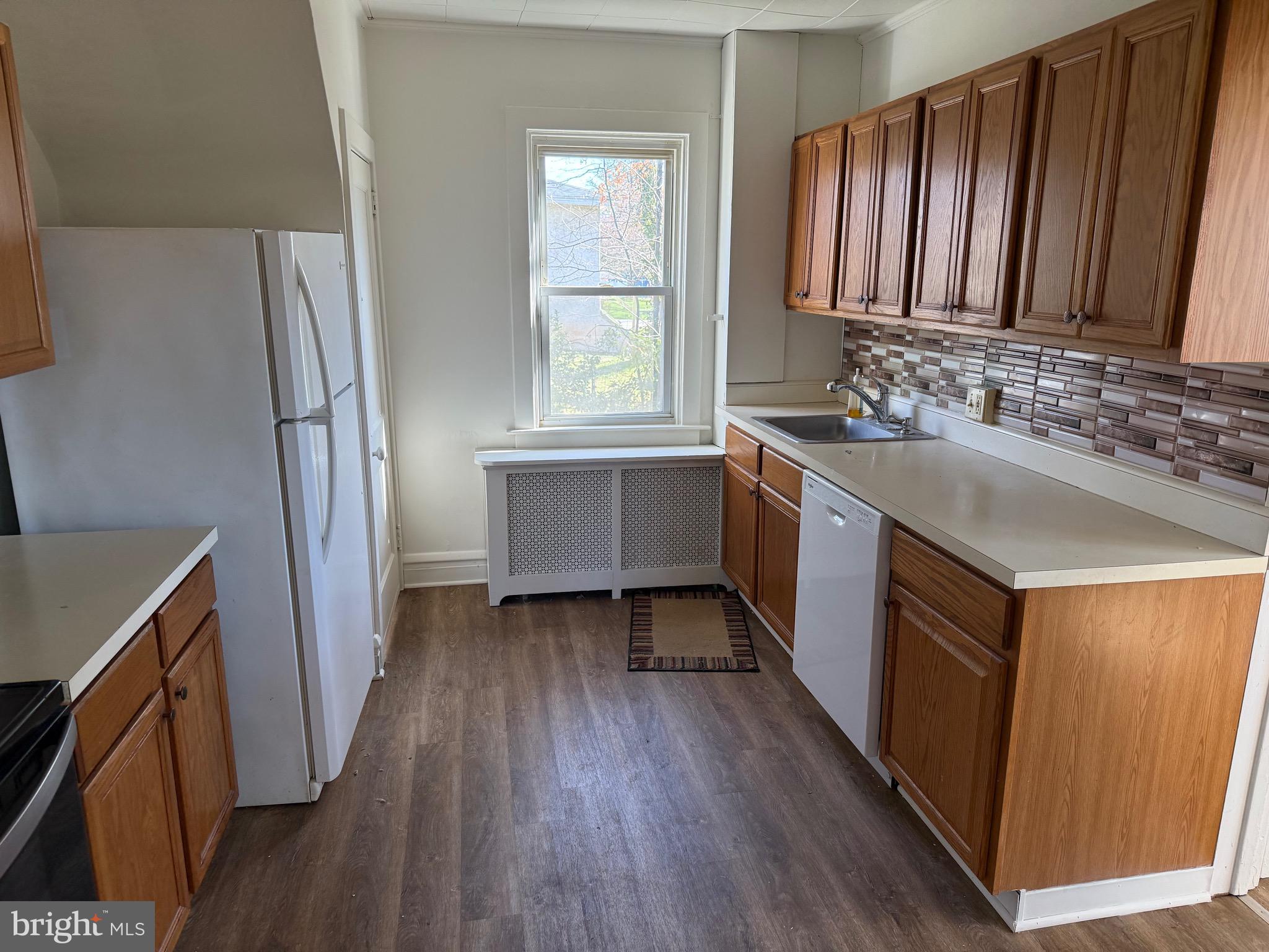 3202 Swede Road Norristown, PA 19401 - Photo 3 of 13 Kitchen
