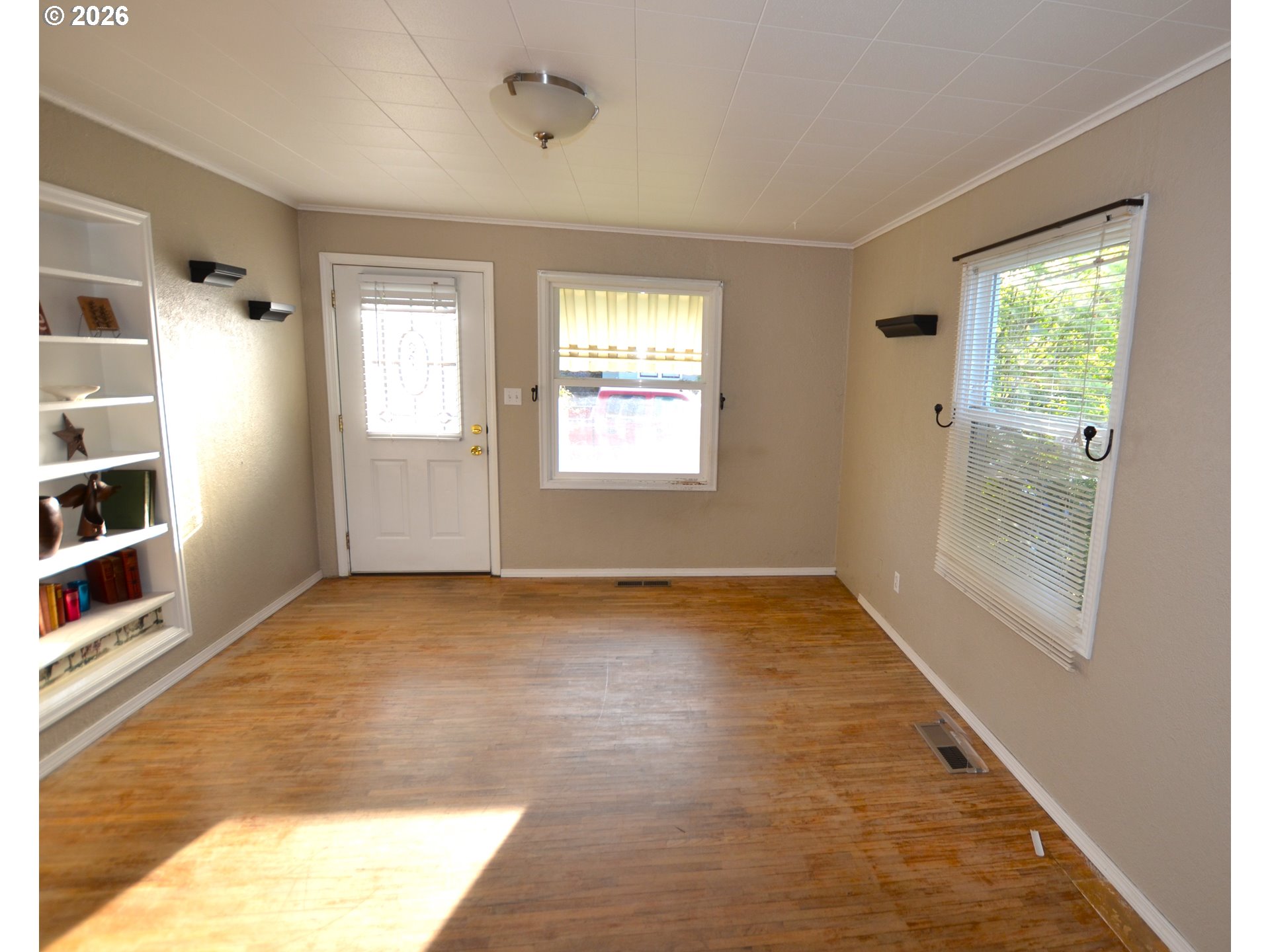 518 Northwest 9th Street Pendleton, OR 97801 - Photo 11 of 18