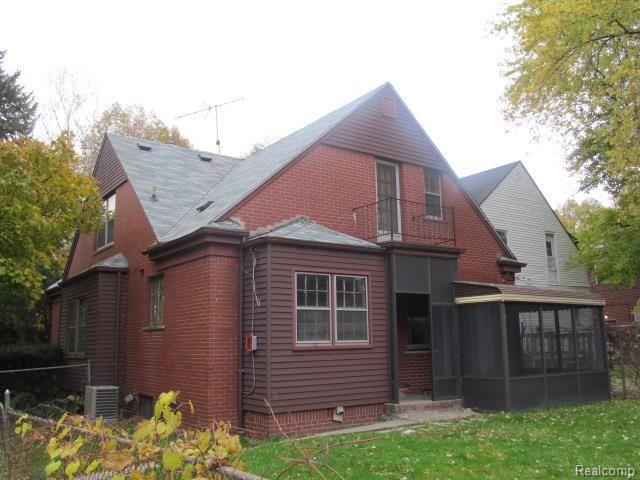 14653 Ashton Road Detroit, MI 48223 - Photo 9 of 11 261-841795 Front I.jpg