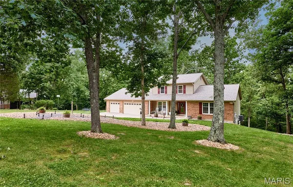 $549,900 | 79 Wilderness Lane, Defiance, MO 63341