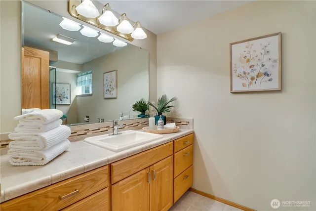 $2,100,000 | 6638 Hilltop Lane Southwest, Lakewood, WA 98499