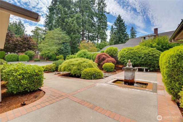 $2,100,000 | 6638 Hilltop Lane Southwest, Lakewood, WA 98499