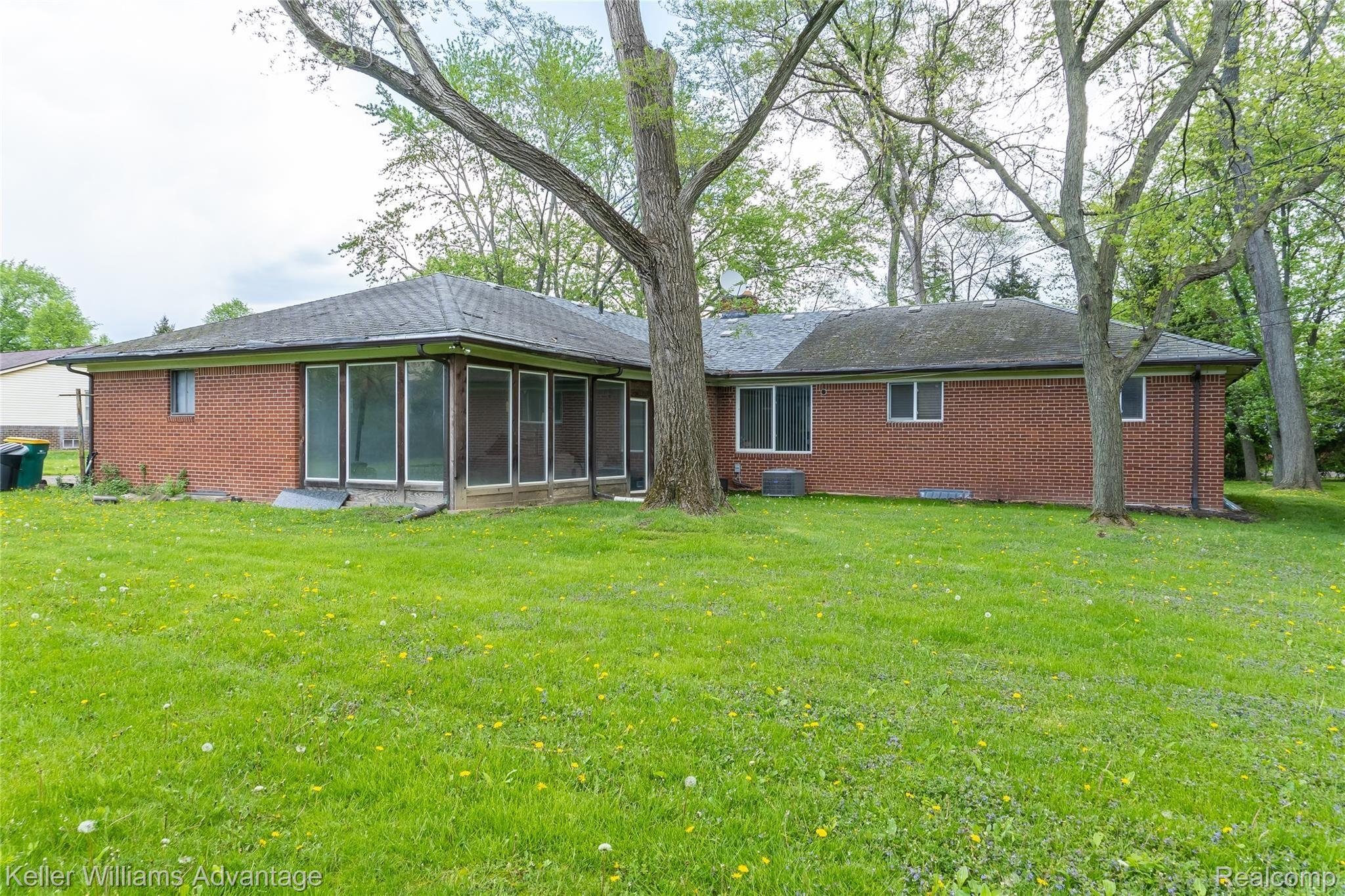 26073 Drake Road Farmington, MI 48331 - Photo 2 of 39 DrakeRd_26073_Back_03.jpg