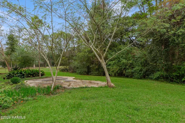 $350,000 | 7867 Main Street, St. Martinville, LA 70582