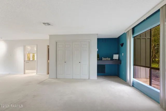 $350,000 | 7867 Main Street, St. Martinville, LA 70582