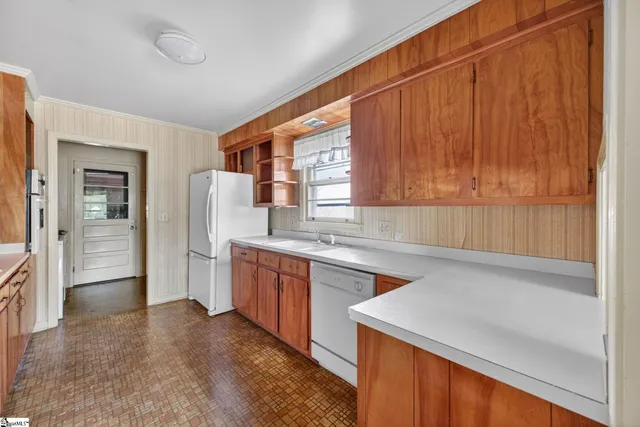 $345,000 | 104 Iverson Street, Greenville, SC 29615