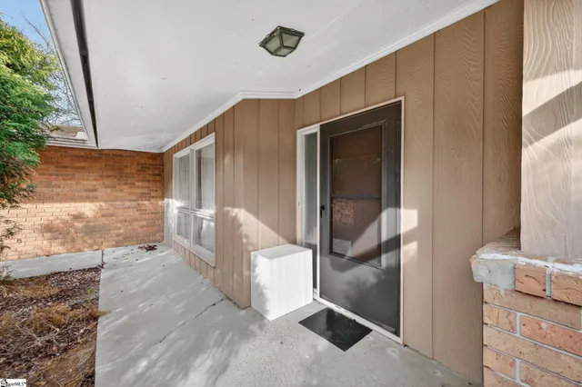 $345,000 | 104 Iverson Street, Greenville, SC 29615