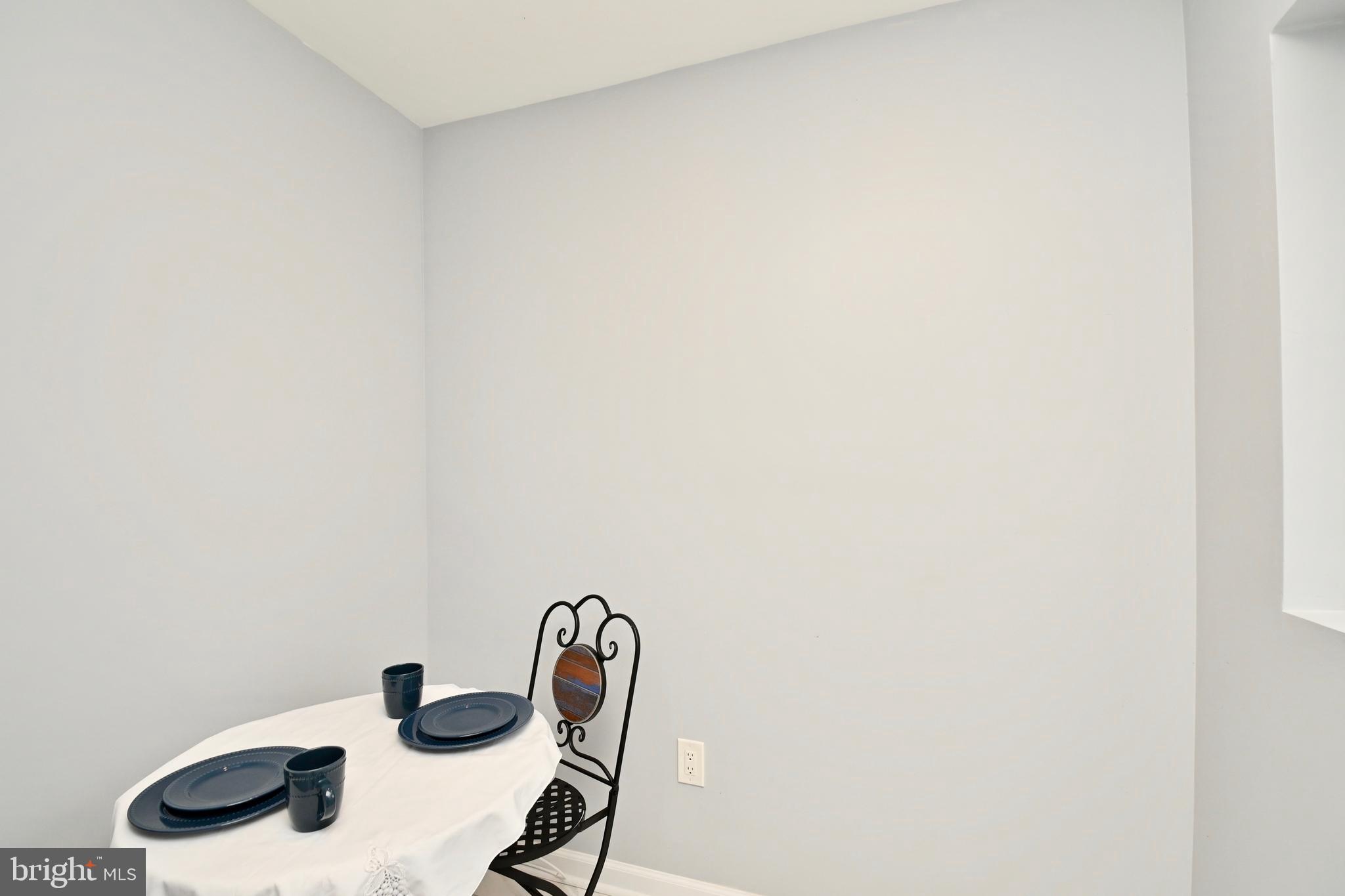 5412 Fremont Street Springfield, VA 22151 - Photo 17 of 36 Breakfast Nook 2nd View