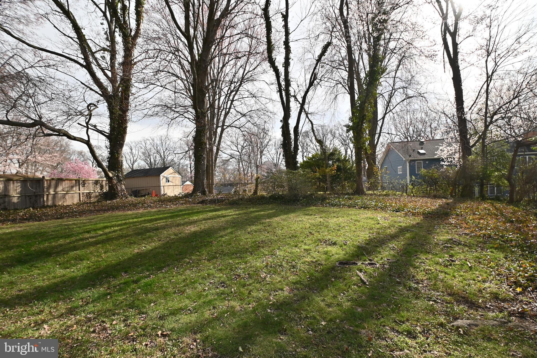 5412 Fremont Street Springfield, VA 22151 - Photo 35 of 36 Backyard 2nd View