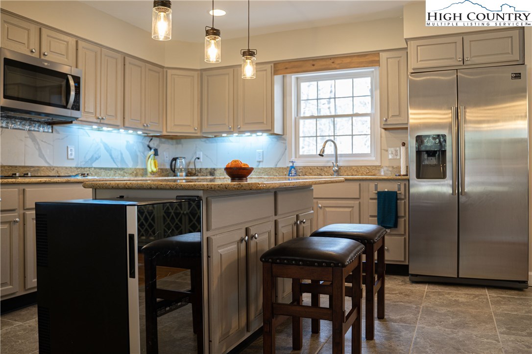 2433 Russ Cornett Road Boone, NC 28607 - Photo 16 of 49 Gallery Image 16