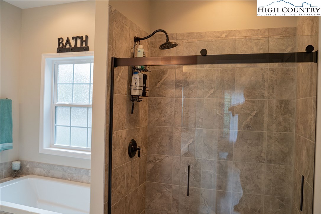 2433 Russ Cornett Road Boone, NC 28607 - Photo 27 of 49 Gallery Image 27