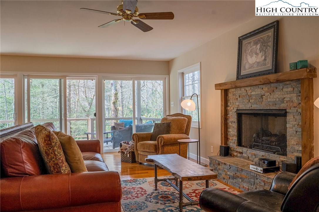 2433 Russ Cornett Road Boone, NC 28607 - Photo 4 of 49 Gallery Image 4