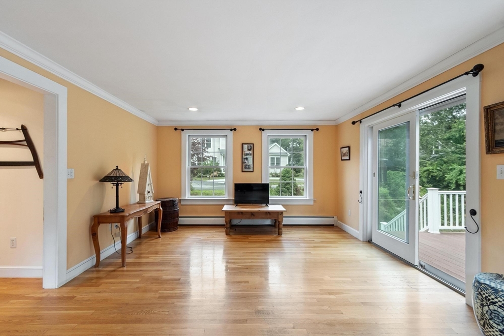 165 Old Stow Road Concord, MA 01742 - Photo 12 of 27