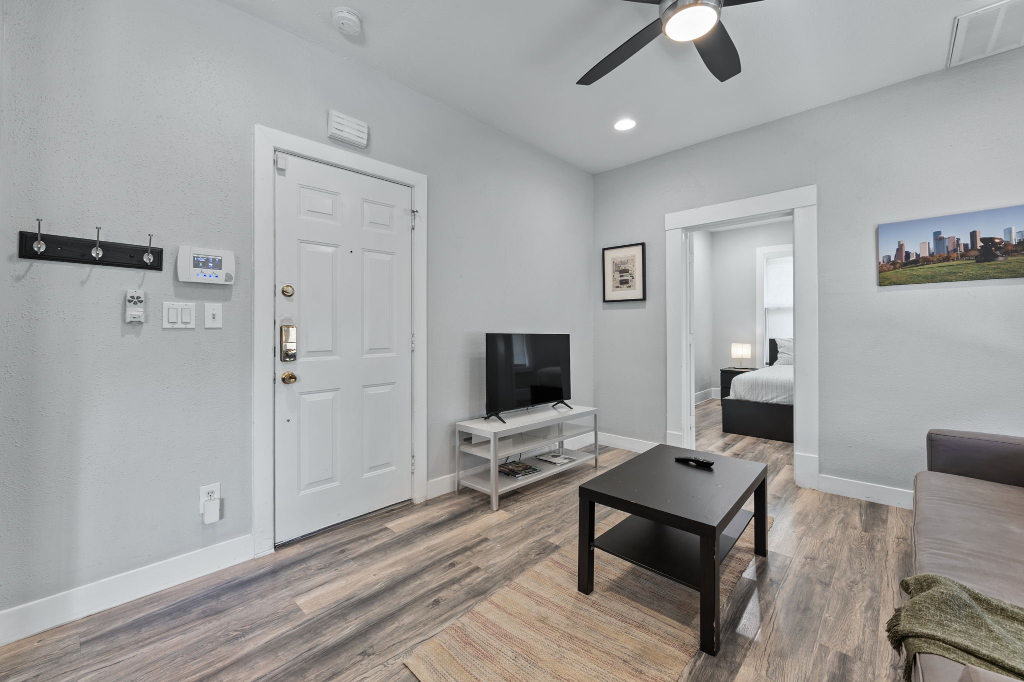 412 Drew Street, Unit 2 Houston, TX 77006 - Photo 4 of 26