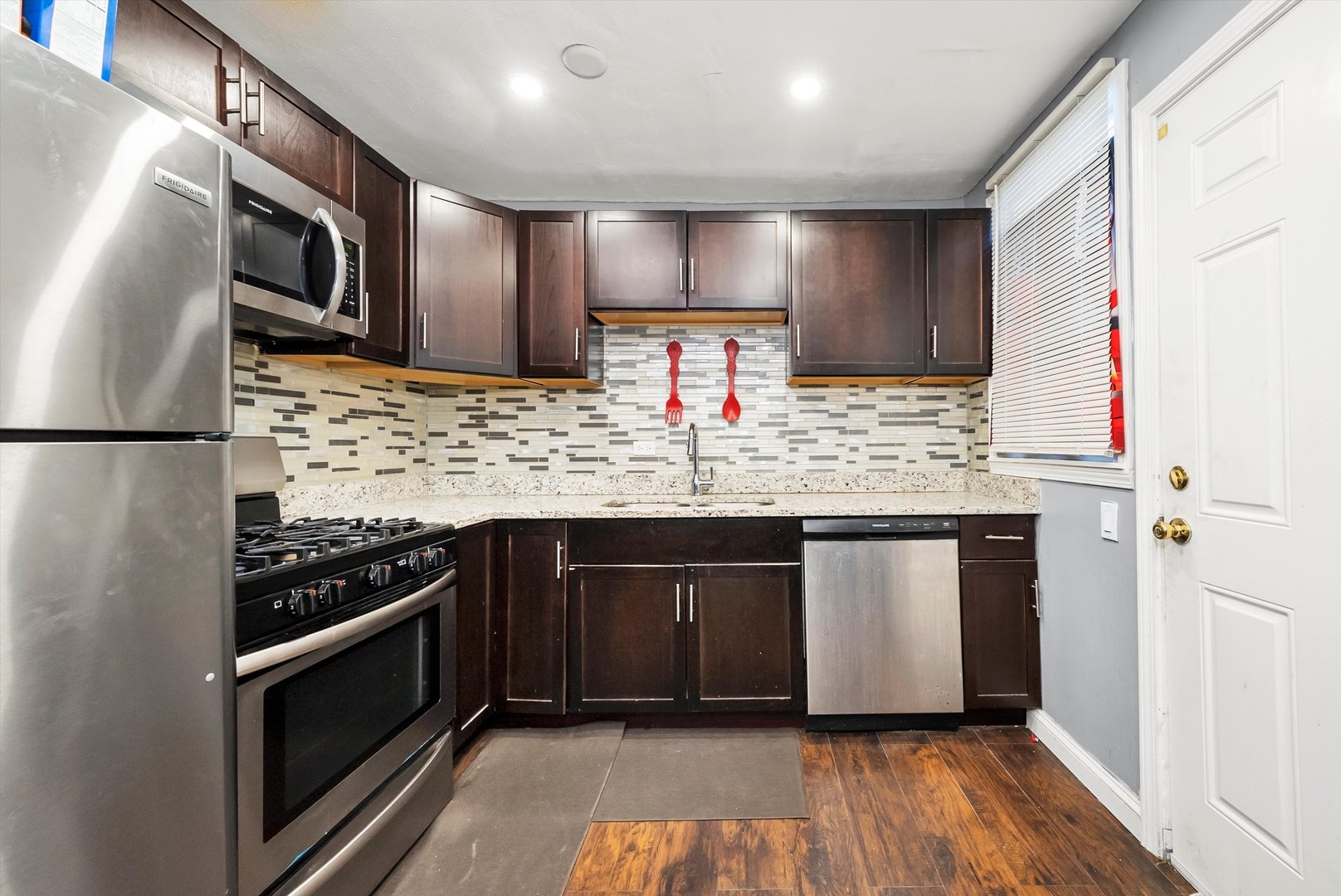 1110 West 112th Street Chicago, IL 60643 - Photo 12 of 30