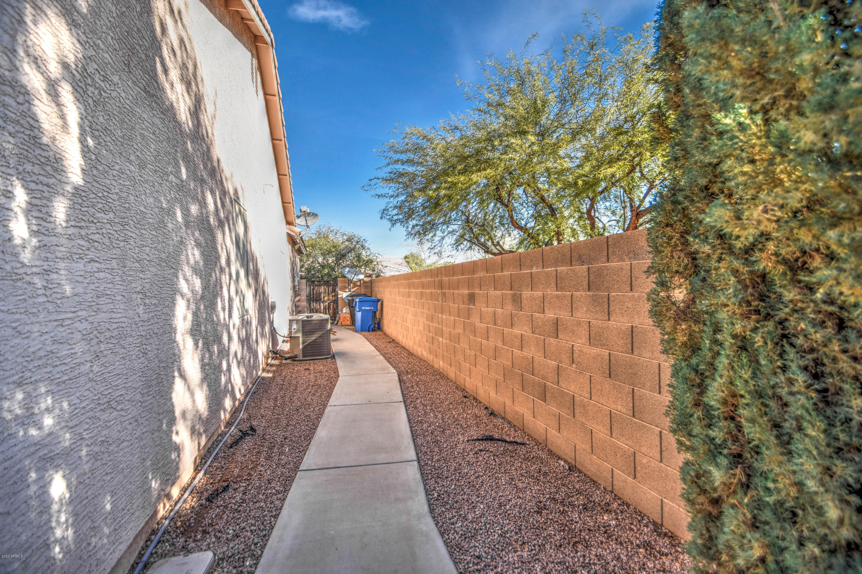 2985 East Harwell Road Gilbert, AZ 85234 - Photo 42 of 44 REAR 4