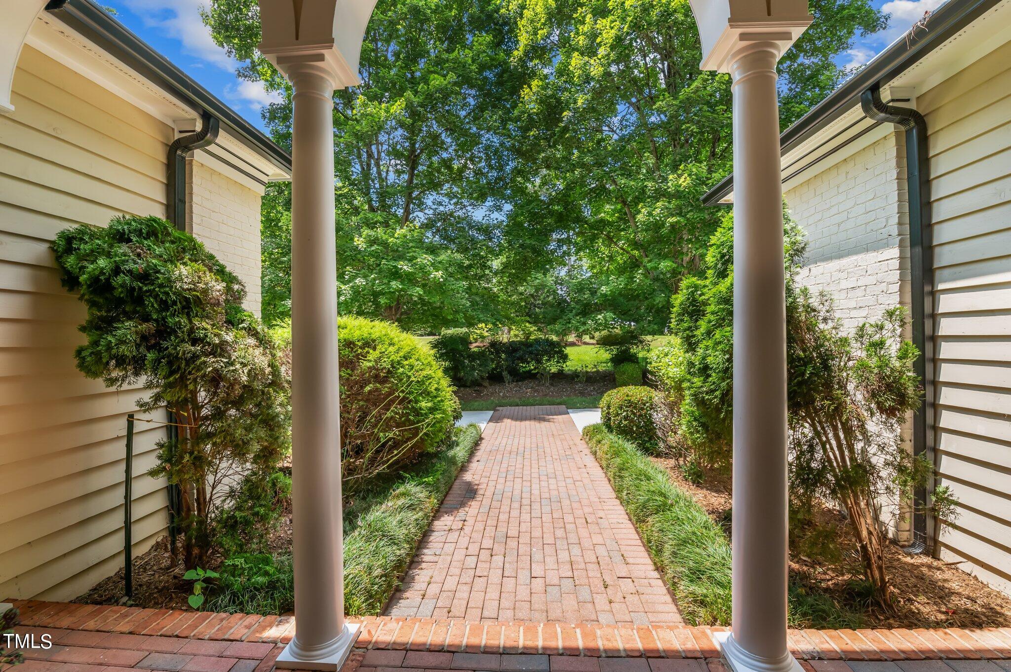 11112 Brass Kettle Road Raleigh, NC 27614 - Photo 10 of 65 24-web-or-mls-DSC_6853_1