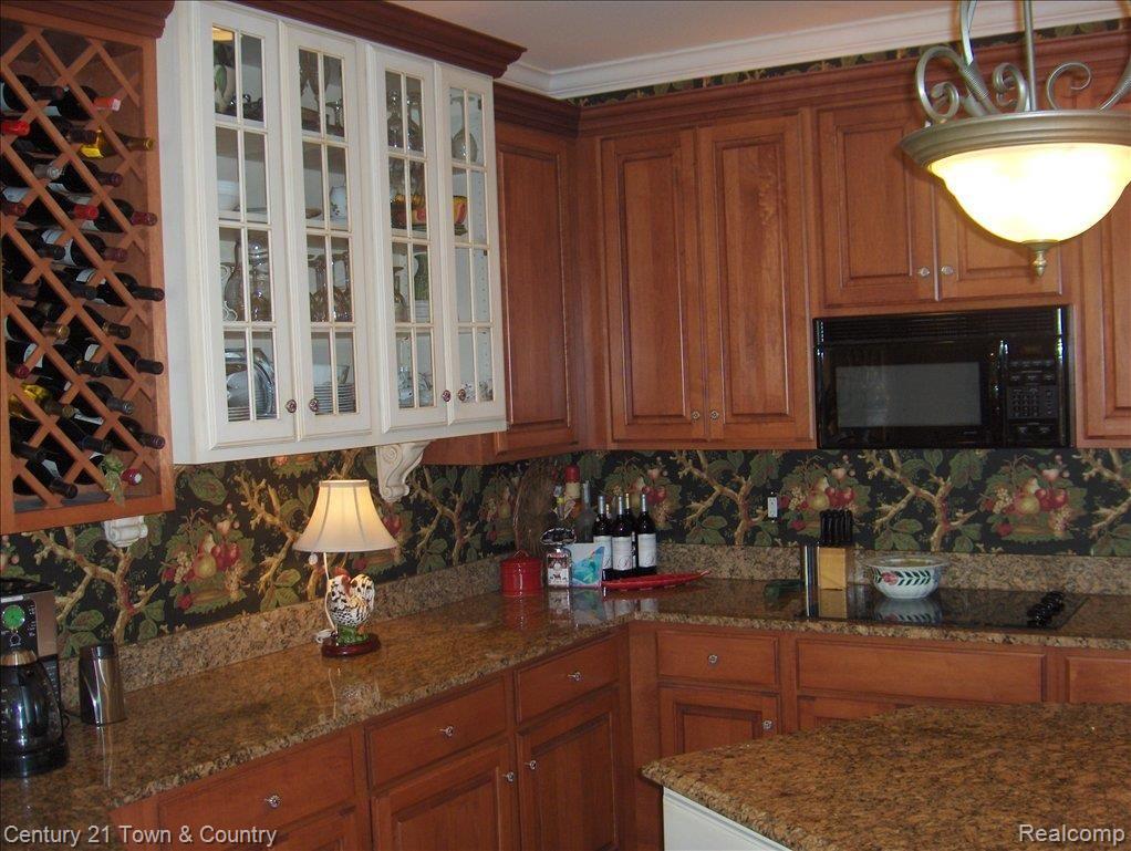 4500 Woodcliff Court Rochester, MI 48306 - Photo 10 of 11 Woodcliff037