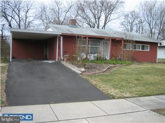 9 Beechtree Road Levittown, PA 19057 - Photo 1 of 6 Exterior Front