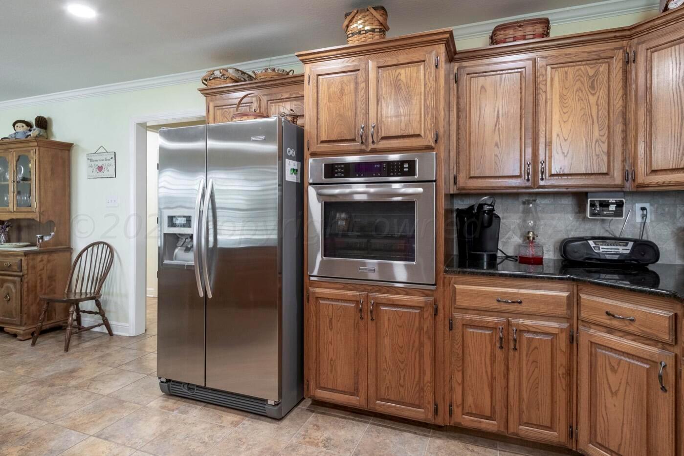 400 Lantana Road Amarillo, TX 79124 - Photo 11 of 43 Kitchen 2
