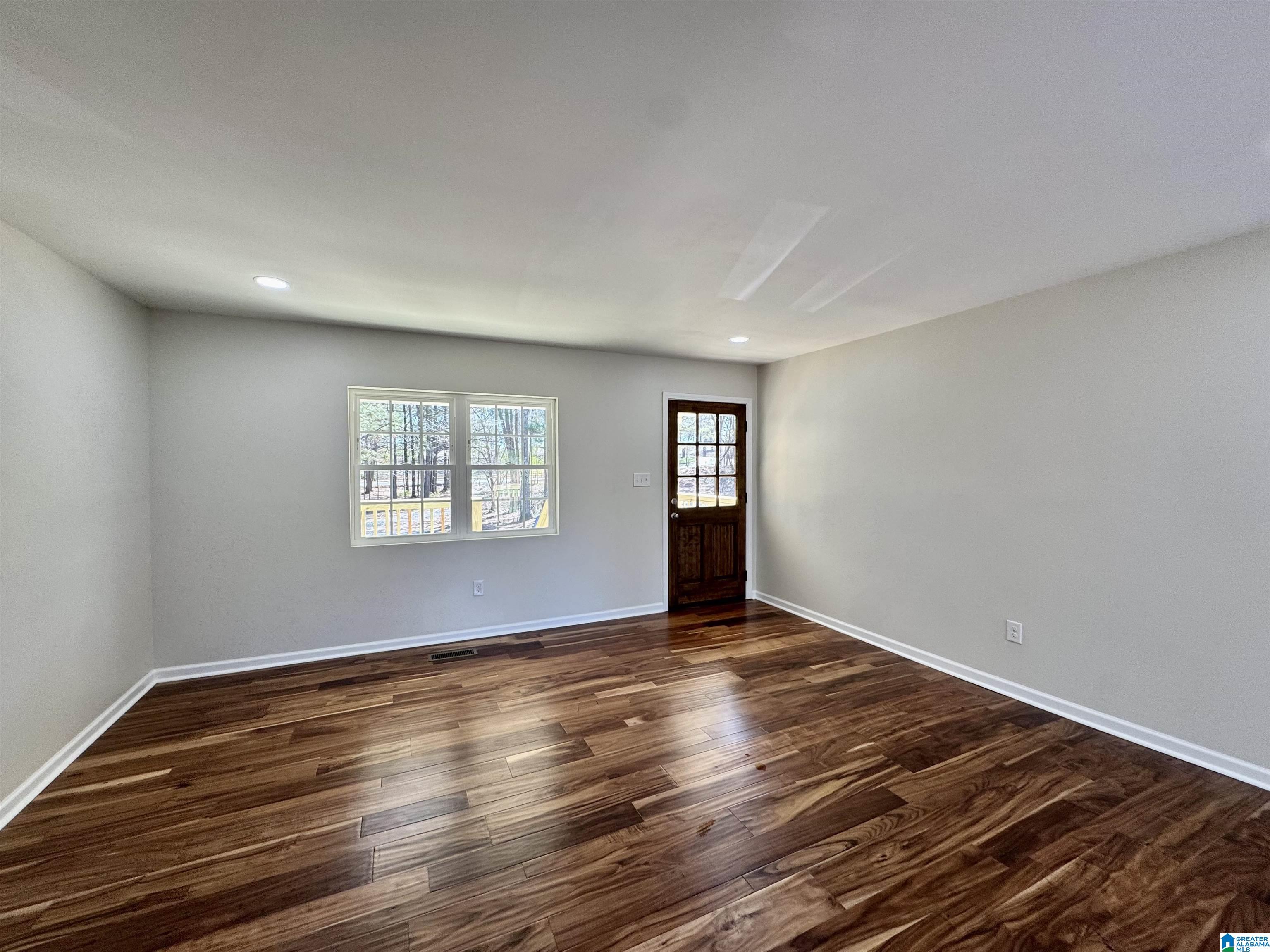 645 Skyview Lake Road Warrior, AL 35180 - Photo 16 of 53