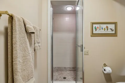 $780,000 | 3737 West End Avenue, Unit 305, Nashville, TN 37205