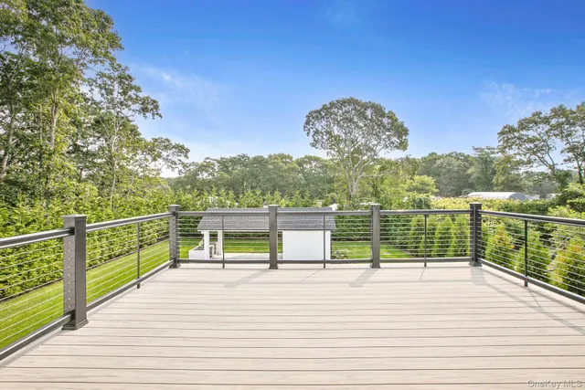 $2,825,000 | 66 Peters Lane, Westhampton Beach, NY 11978