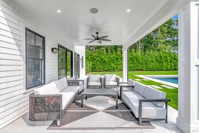 $2,825,000 | 66 Peters Lane, Westhampton Beach, NY 11978