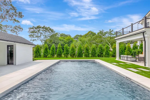 $2,825,000 | 66 Peters Lane, Westhampton Beach, NY 11978