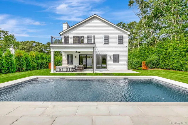 $2,825,000 | 66 Peters Lane, Westhampton Beach, NY 11978