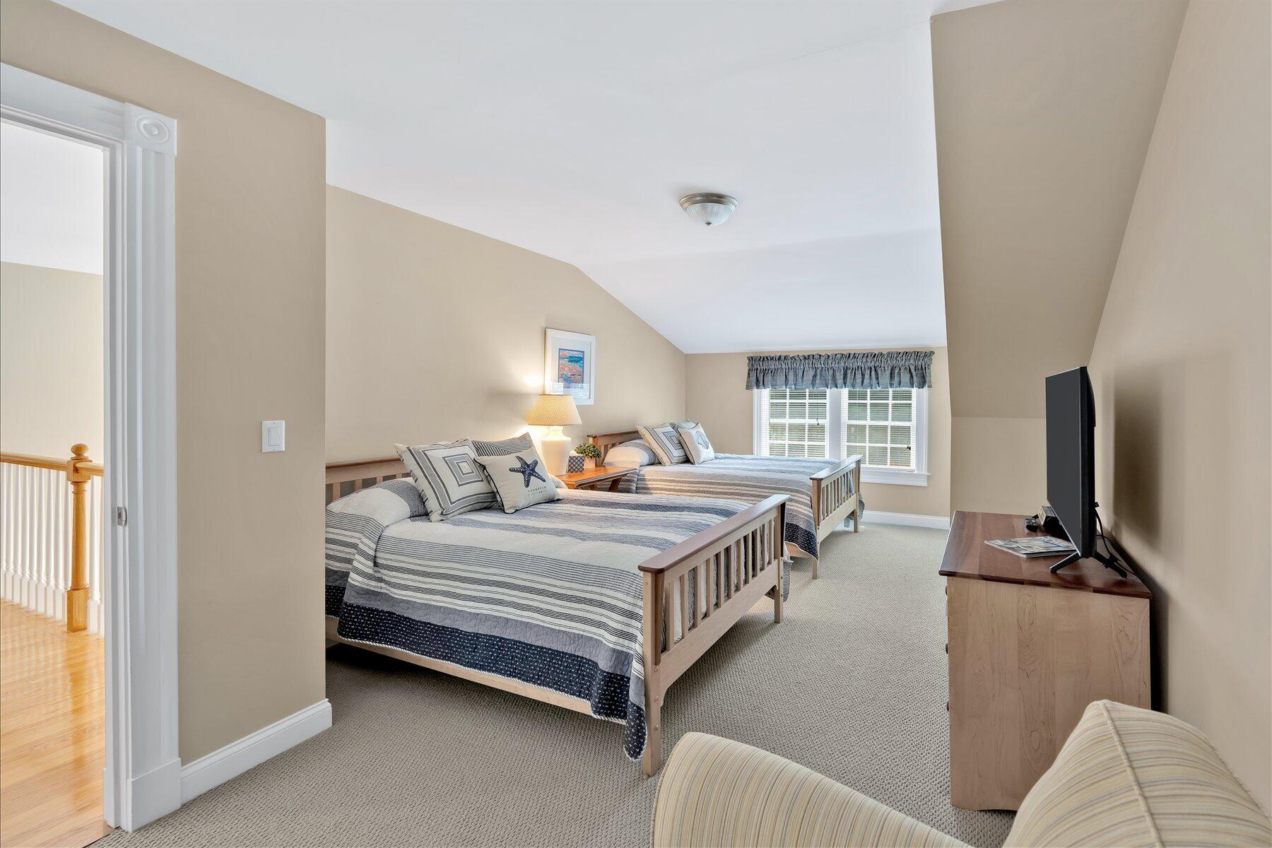 72 Highwood Way Mashpee, MA 02649 - Photo 23 of 39 mls23
