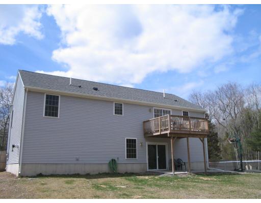 179 Braley Road Freetown, MA 02717 - Photo 13 of 15 Gallery Image 13