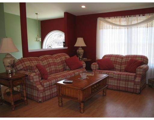 179 Braley Road Freetown, MA 02717 - Photo 4 of 15 Gallery Image 4