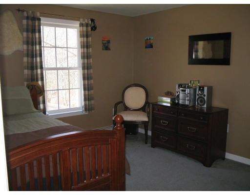 179 Braley Road Freetown, MA 02717 - Photo 10 of 15 Gallery Image 10