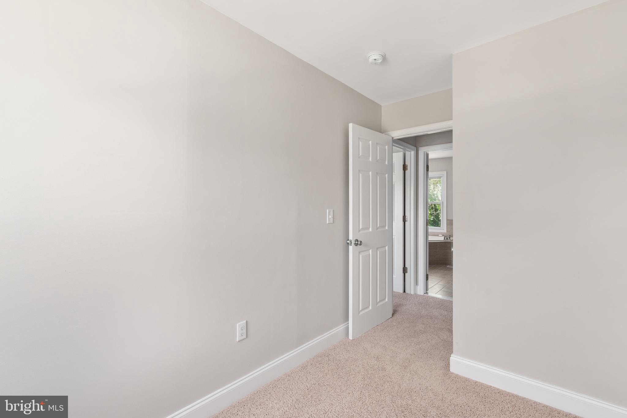 1055 Springhill Way Gambrills, MD 21054 - Photo 16 of 29 Gallery Image 16