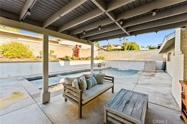 $1,449,000 | 25571 Vesuvia Avenue, Mission Viejo, CA 92691