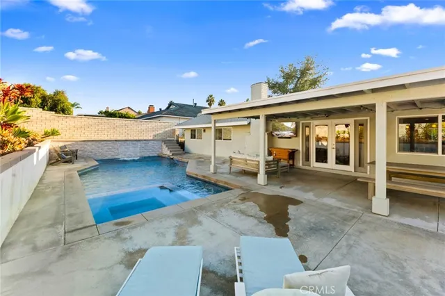 $1,449,000 | 25571 Vesuvia Avenue, Mission Viejo, CA 92691