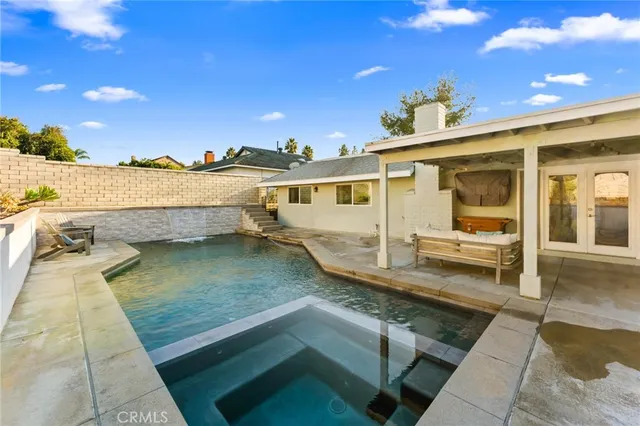 $1,449,000 | 25571 Vesuvia Avenue, Mission Viejo, CA 92691