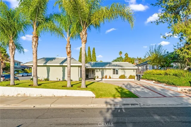 $1,449,000 | 25571 Vesuvia Avenue, Mission Viejo, CA 92691