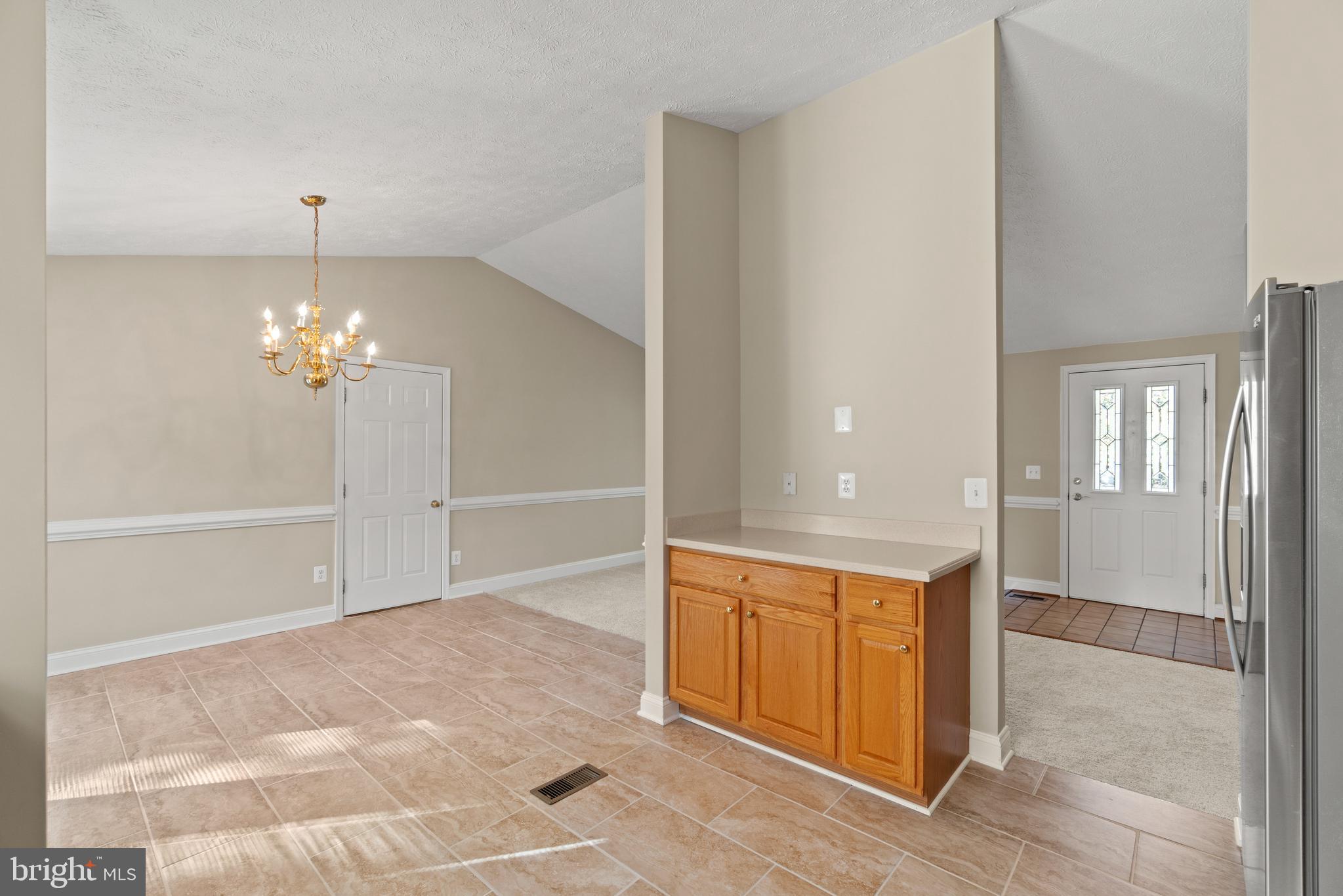 110 Rector Street Sterling, VA 20164 - Photo 13 of 39 Gallery Image 13