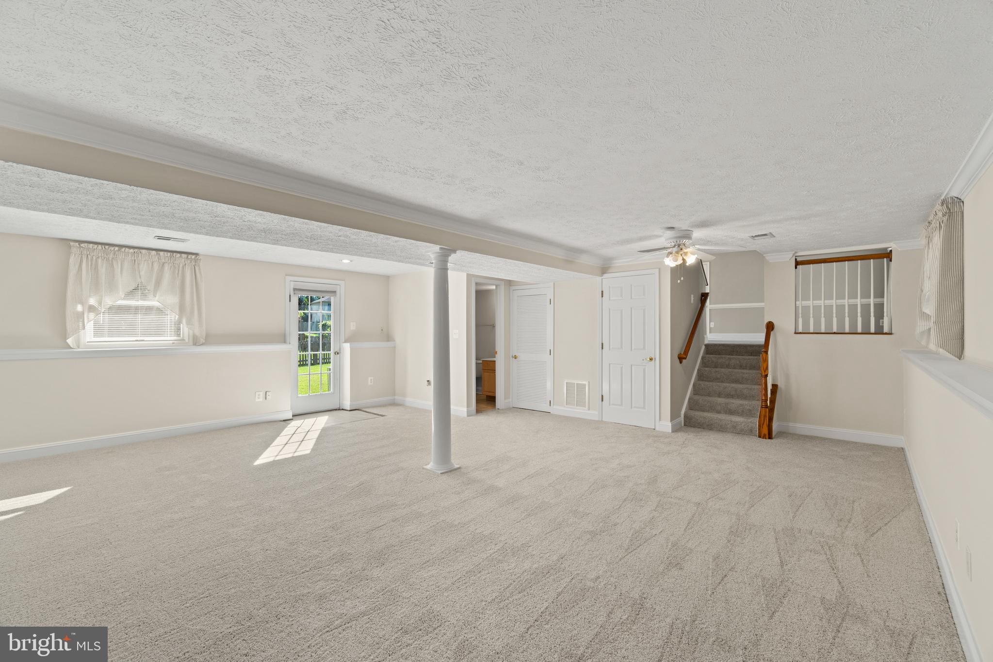 110 Rector Street Sterling, VA 20164 - Photo 23 of 39 Gallery Image 23
