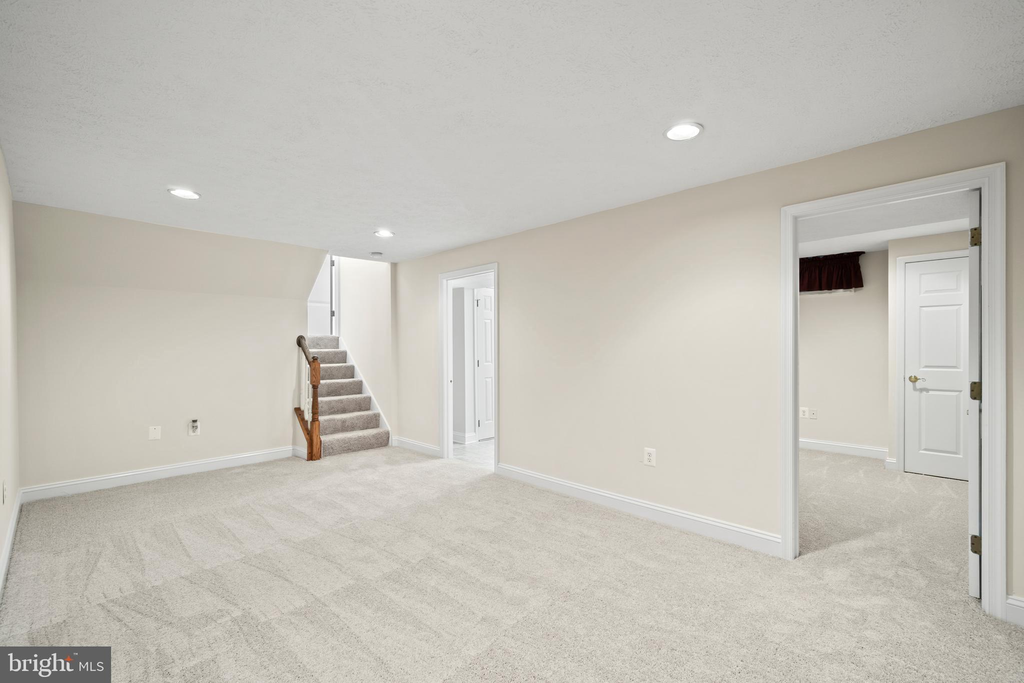 110 Rector Street Sterling, VA 20164 - Photo 26 of 39 Gallery Image 26