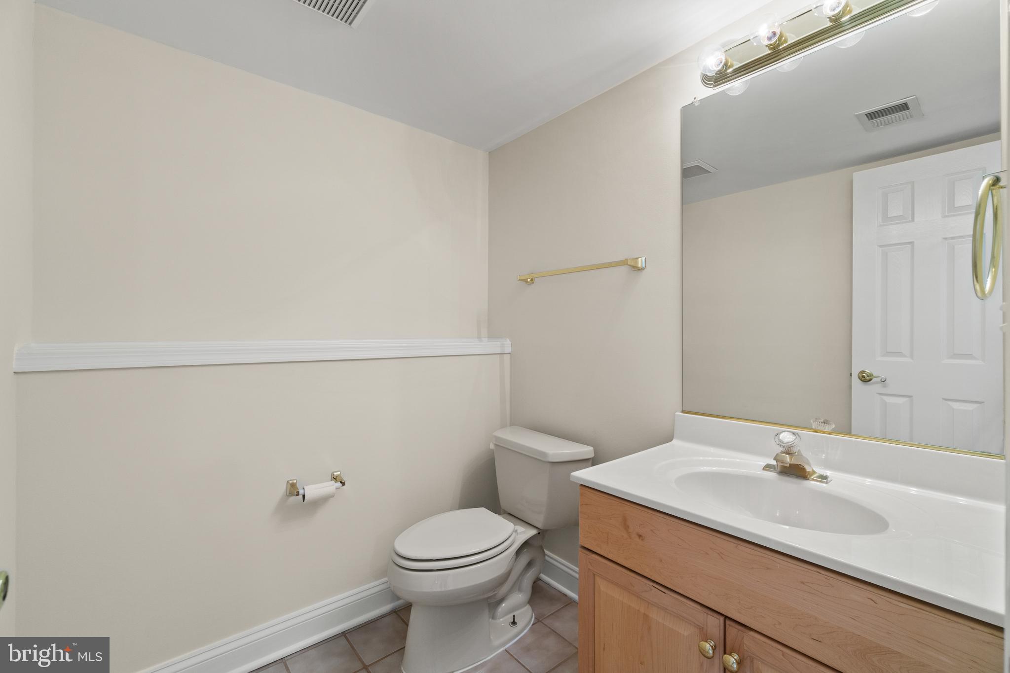 110 Rector Street Sterling, VA 20164 - Photo 27 of 39 Gallery Image 27