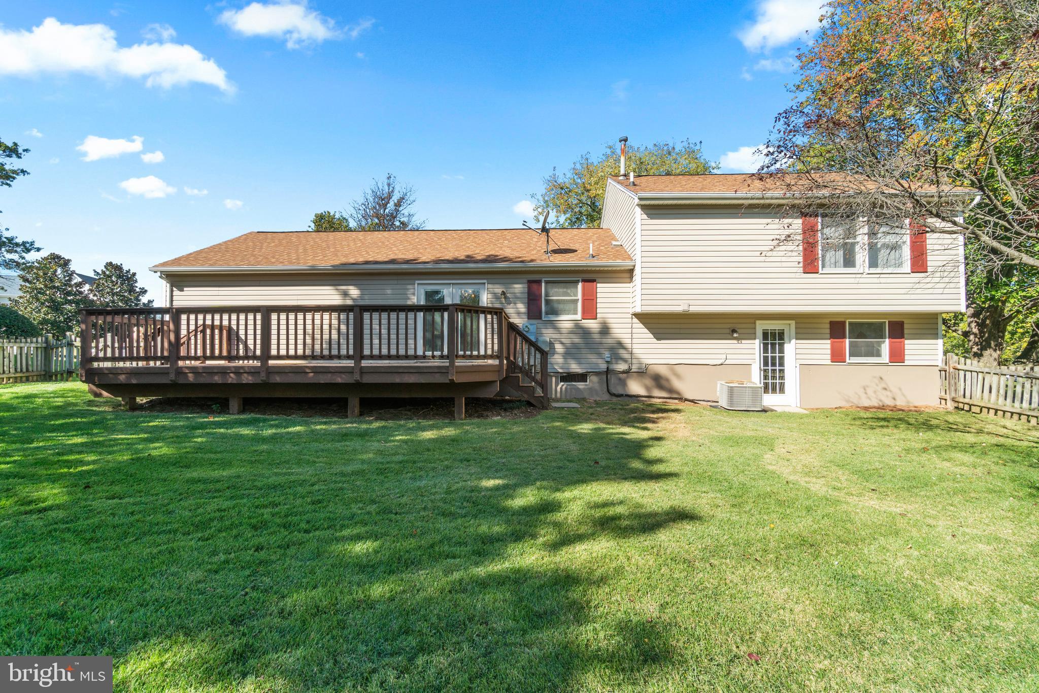 110 Rector Street Sterling, VA 20164 - Photo 34 of 39 Gallery Image 34