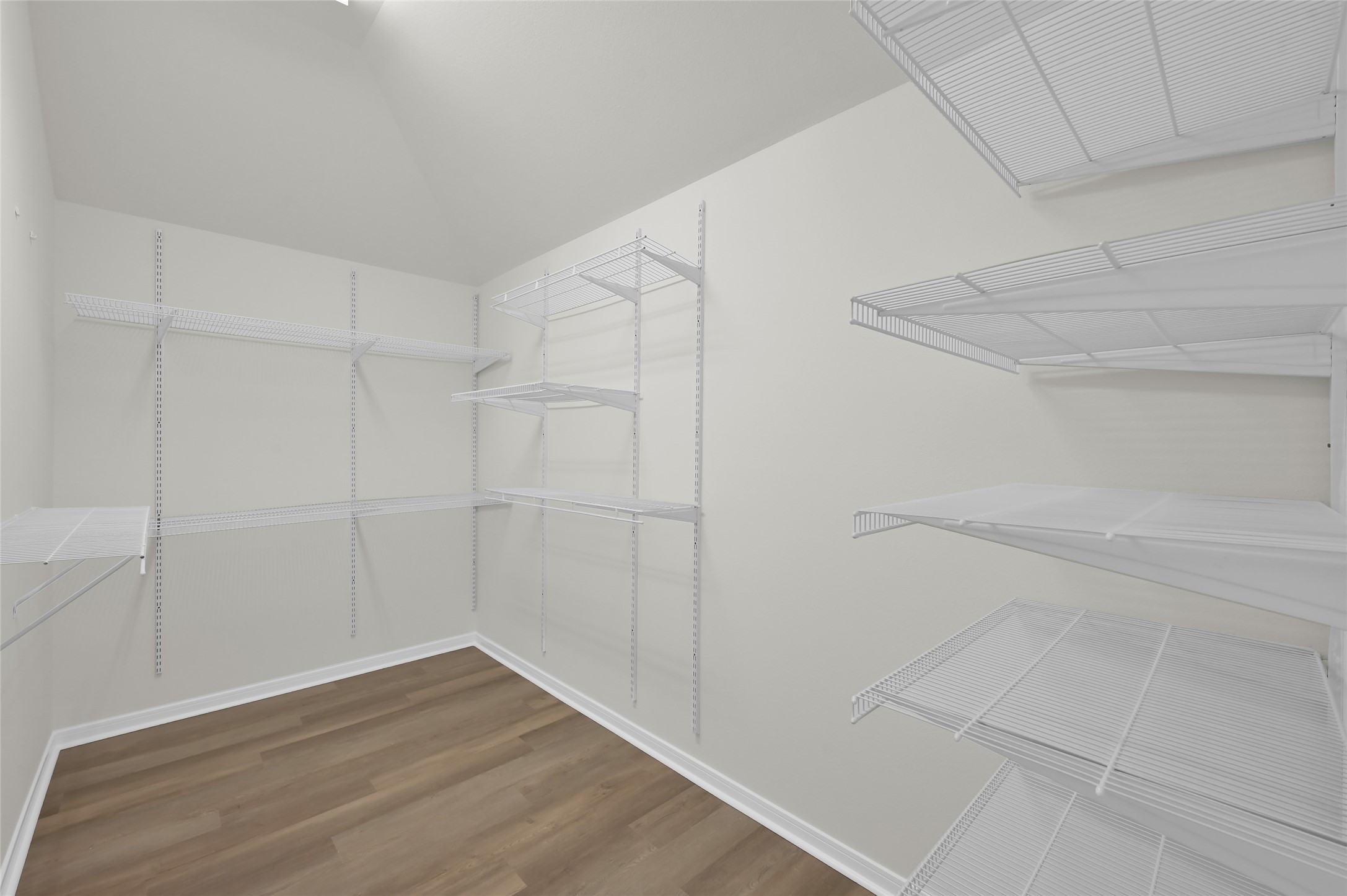 10 Barker Ridge Court Spring, TX 77382 - Photo 17 of 29 a view of a room with shelf