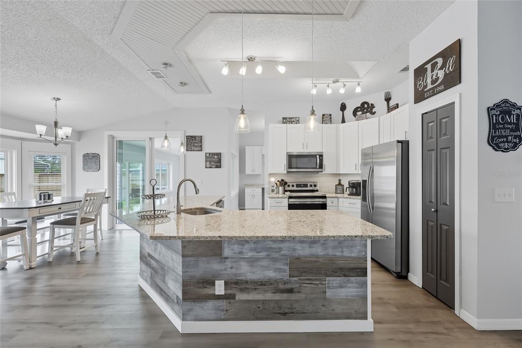 2355 Fountain Road Deltona, FL 32738 - Photo 13 of 40 Gallery Image 13