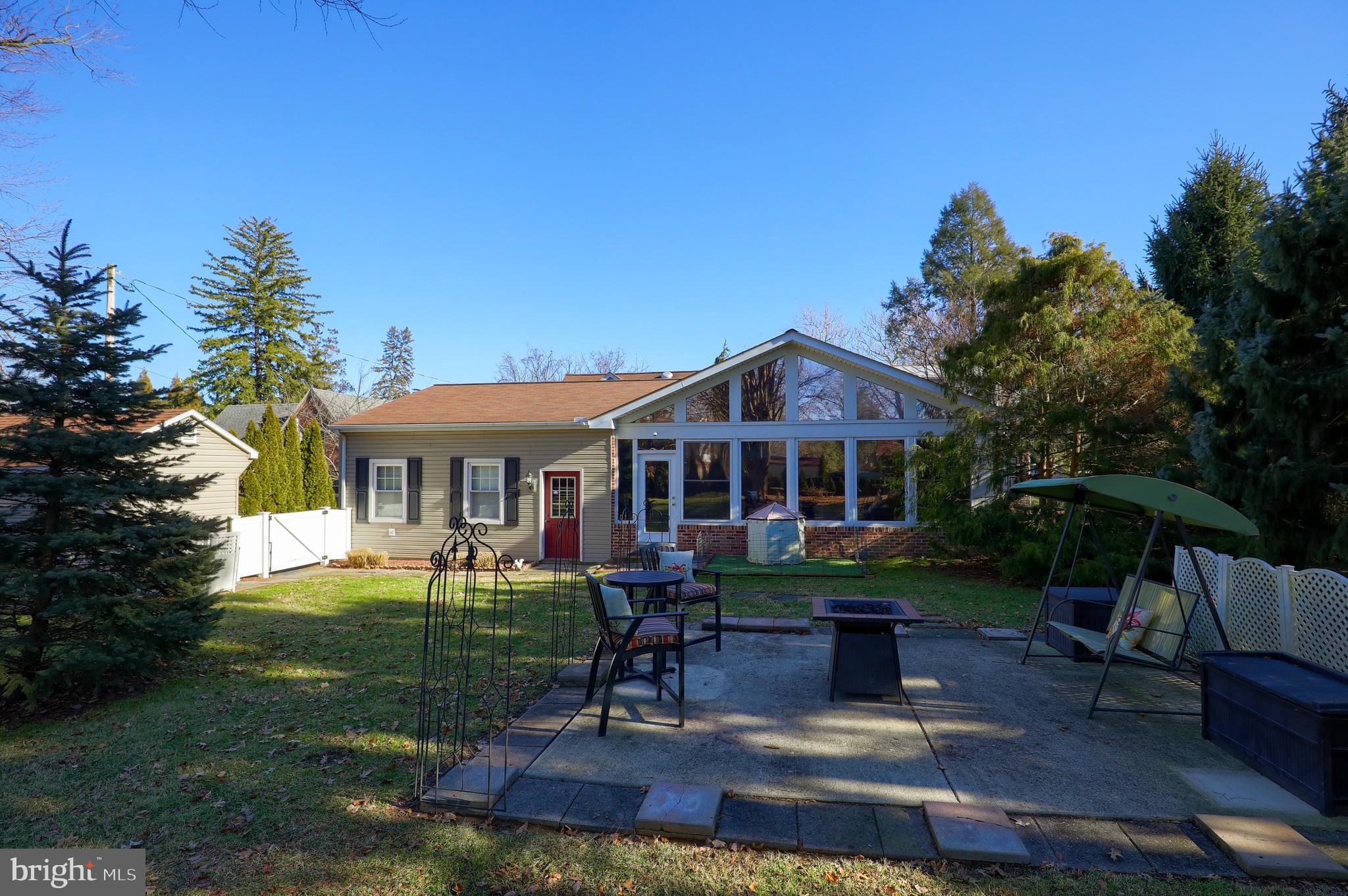 160 Haines Road York, PA 17402 - Photo 4 of 38 Gallery Image 4